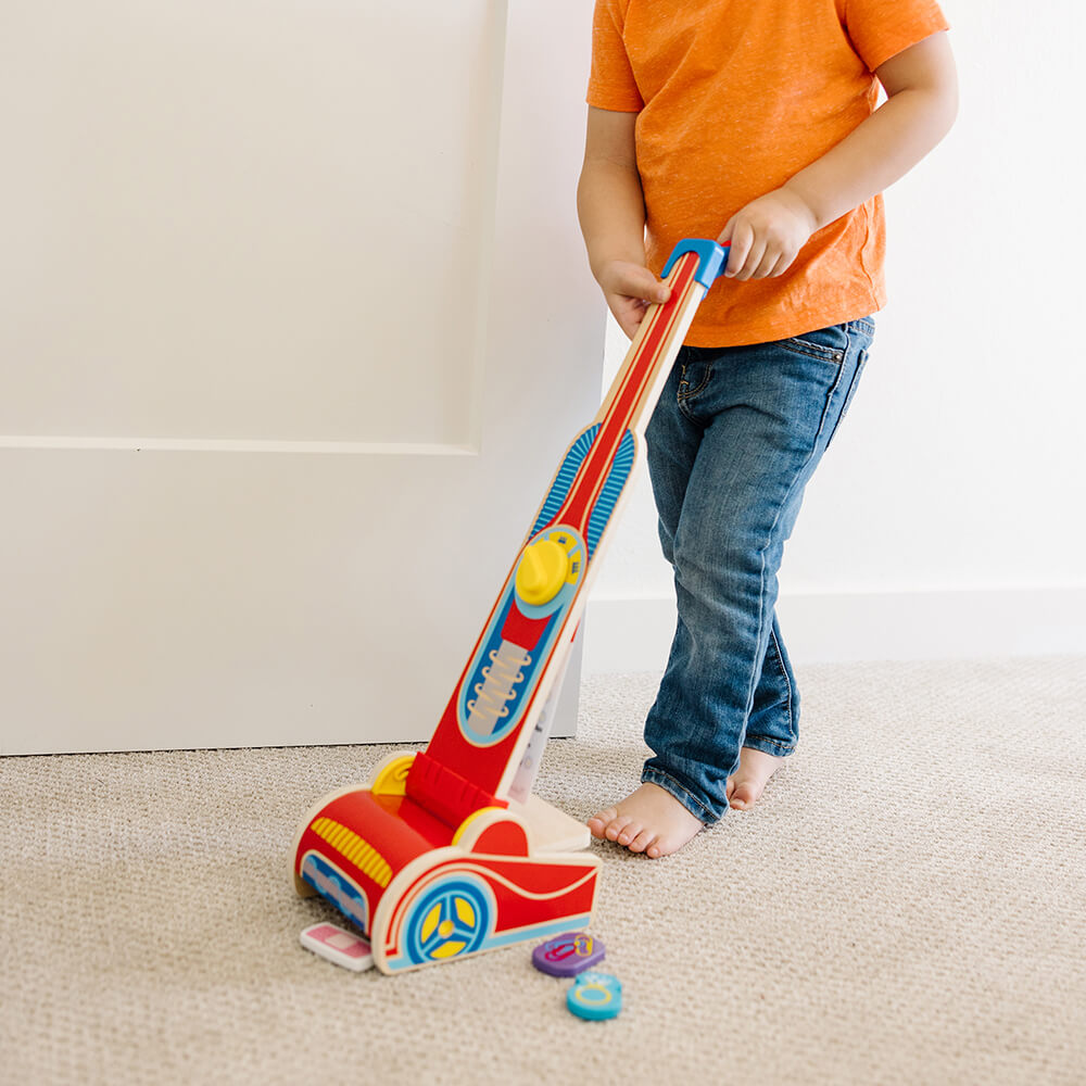 Melissa and Doug Wooden Vacuum Cleaner Play Set